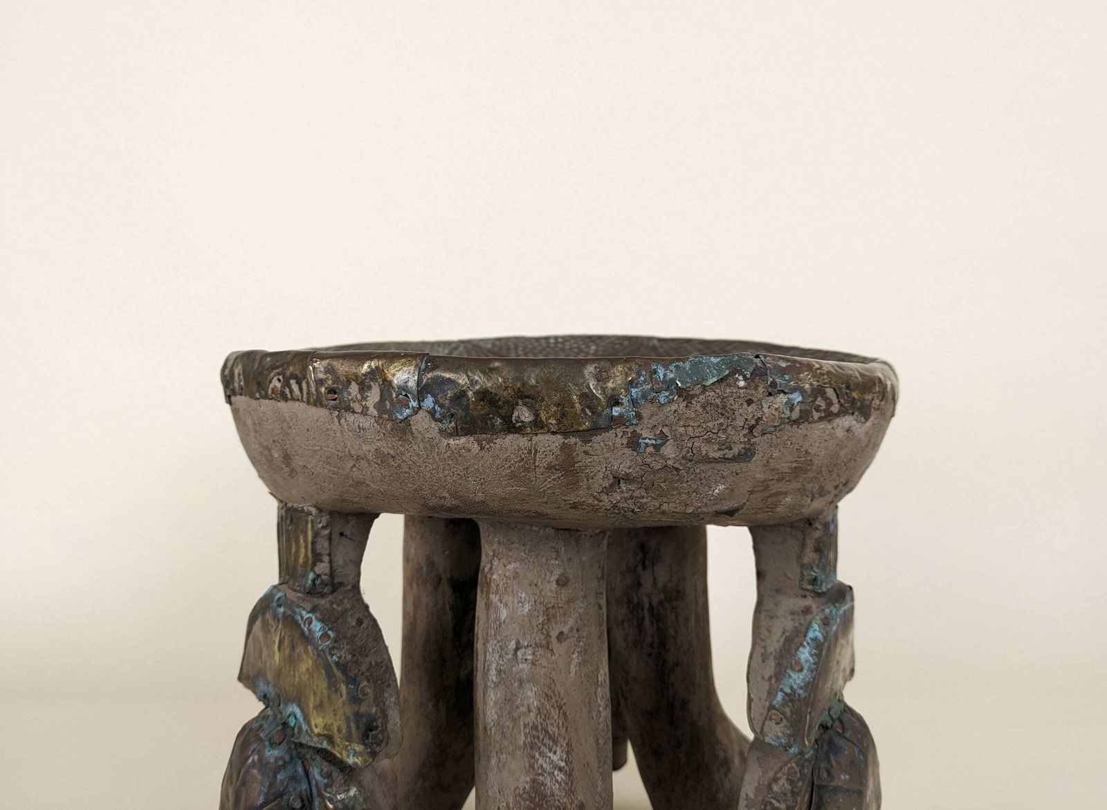 African Tribal Figural Stool From Kota Tribe Of Gabon, Primitive Mask Furniture From Africa photo vinterior