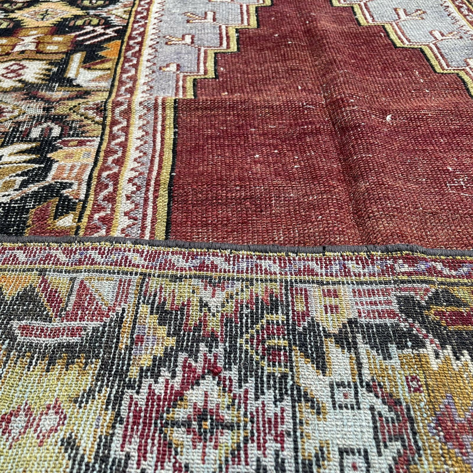 Antique Turkish Rug,Feiner Handgeknüpfter Orientteppich Türkisch Teppich, 185x 110 Cm photo Textiles