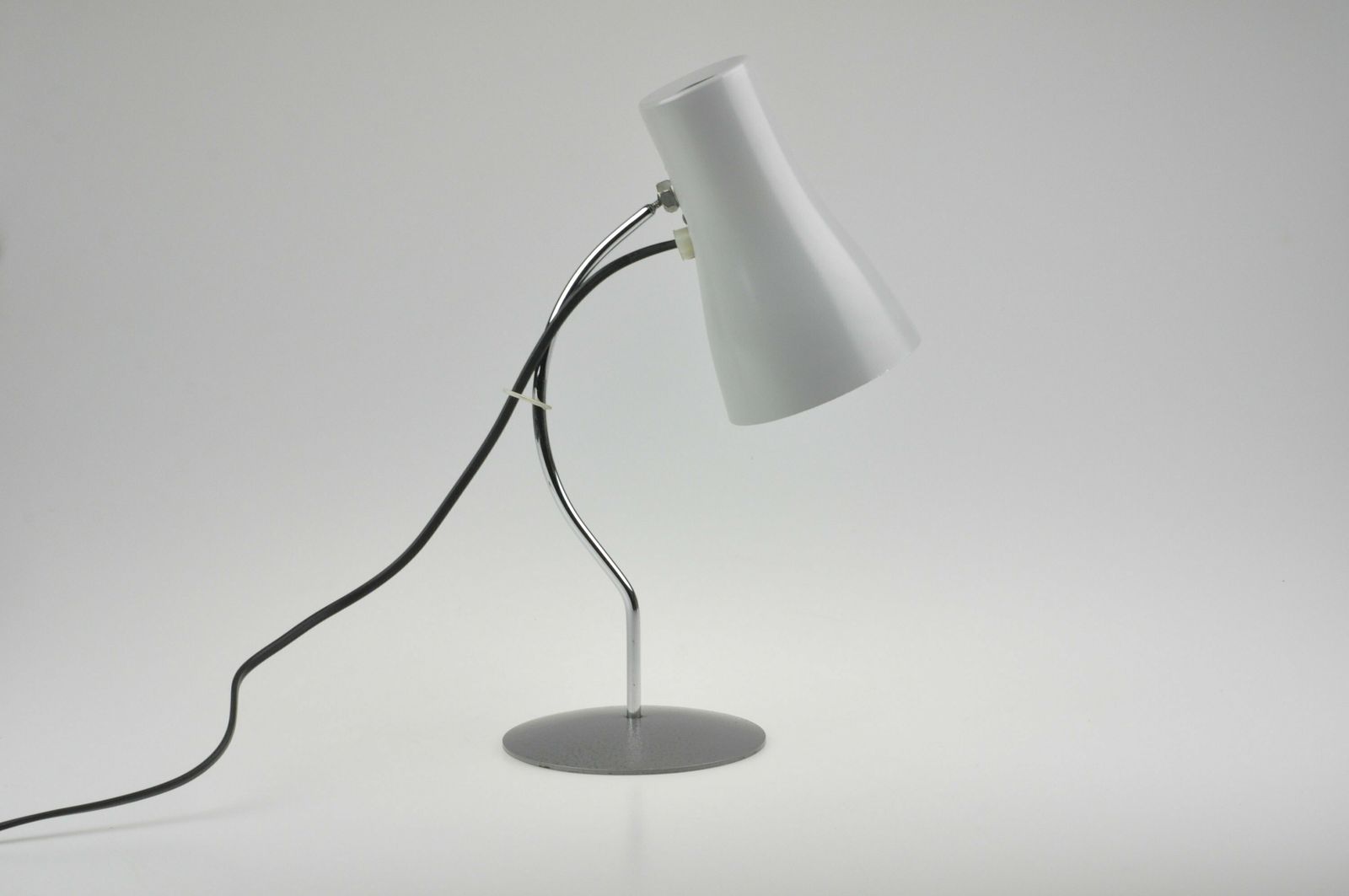 Industrial Desk Lamp, Industrial Lamp, Architect Lamp, Desk Lamp, Mid Century Lamp, Mid Century Lighting, Mid Century Light, Napako 1633 photo vinterior