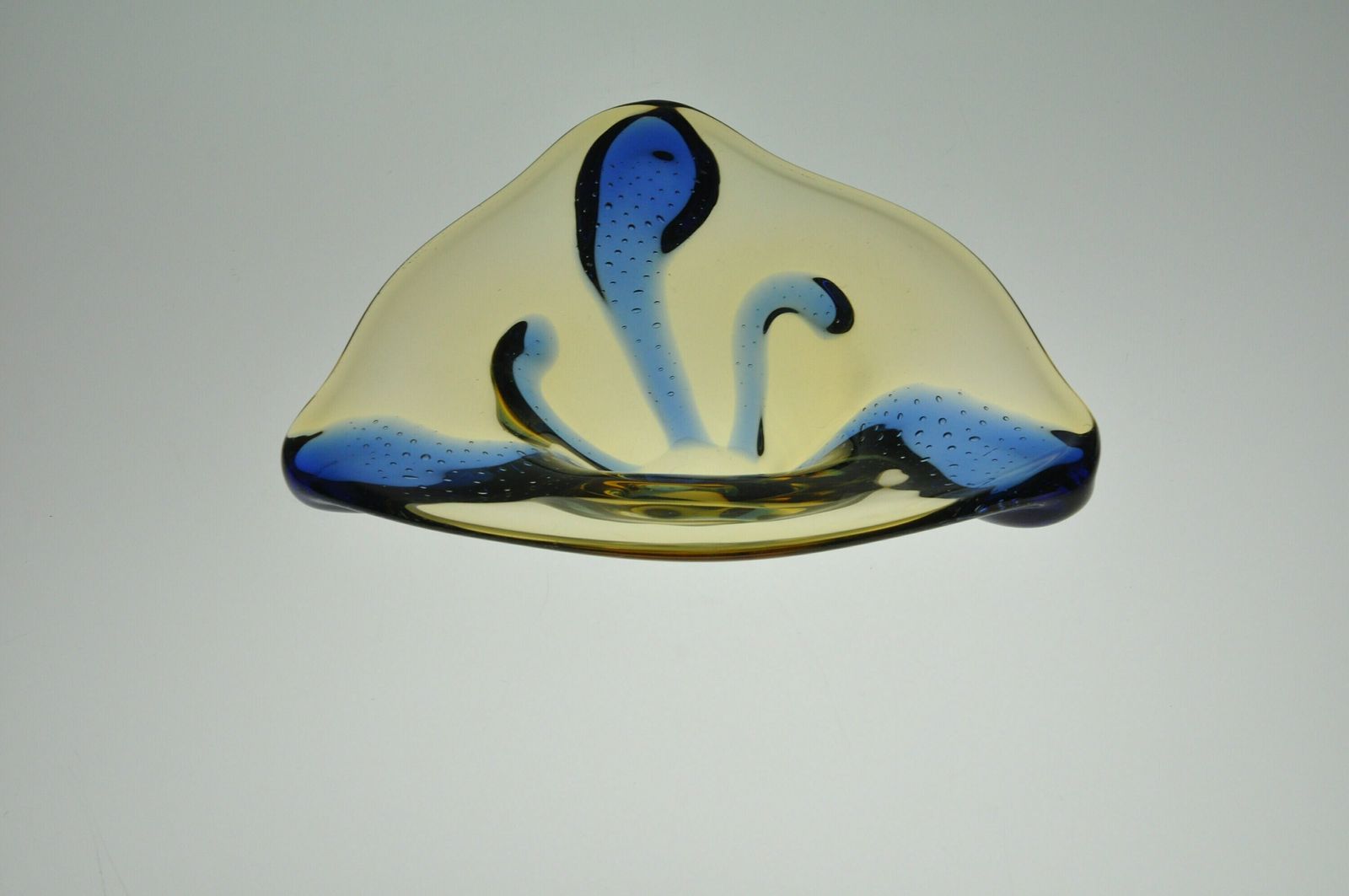 Hana Machovska Mstisov Glass Bowl, Art Glass Bowl, Czech Glass, Vintage Glass Bowl, Yellow Glass, Yellow Bowl, Pizzicato, Antique Bowls photo furniture