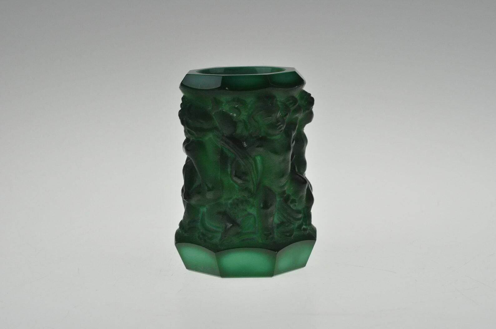 Schlevogt Ingrid Vaas, Malachietglazen Vaas, Tsjechisch Glaserfgoed, Malachietvaas, Malachietglas, Glazen Vaas, Tsjechisch Glasvakmanschap photo Woonaccessoires