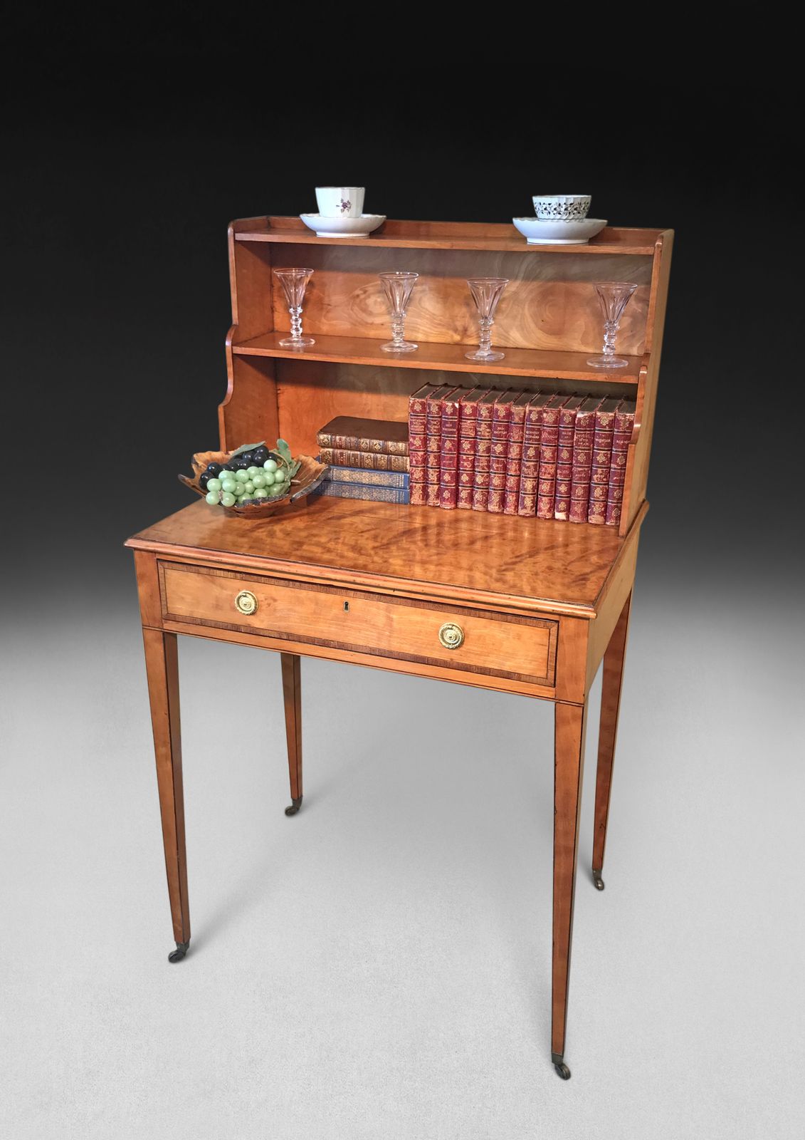 George III Satinwood Bonheur Du Jour