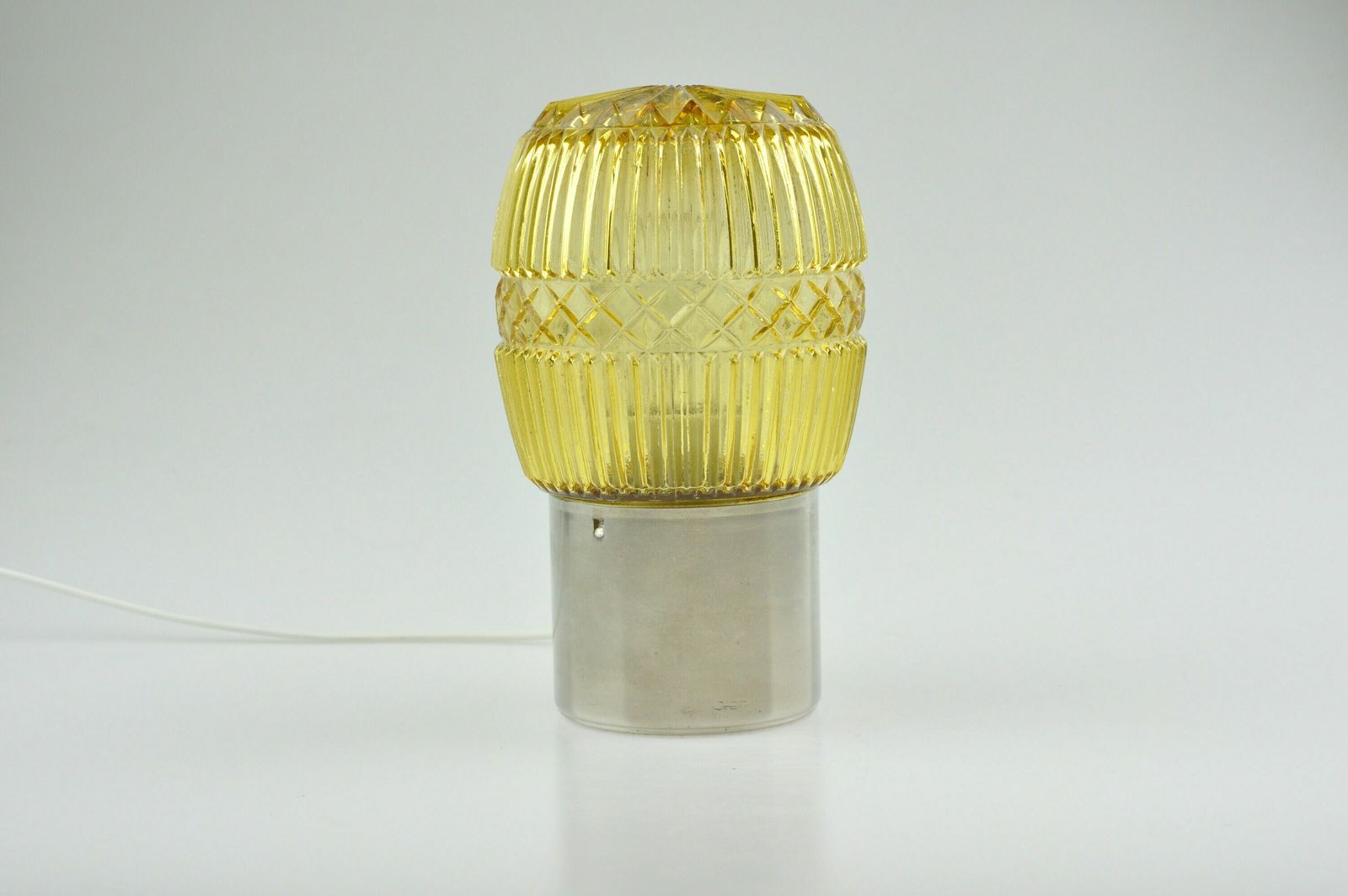 Mid Century Desk Lamp, Metal Lamp, Desk Metal Lamp, Table Lamp, Desk Lamp, Bedside Lamp, Mid Century Lamp, Yellow Lamp, Table Light photo for sale