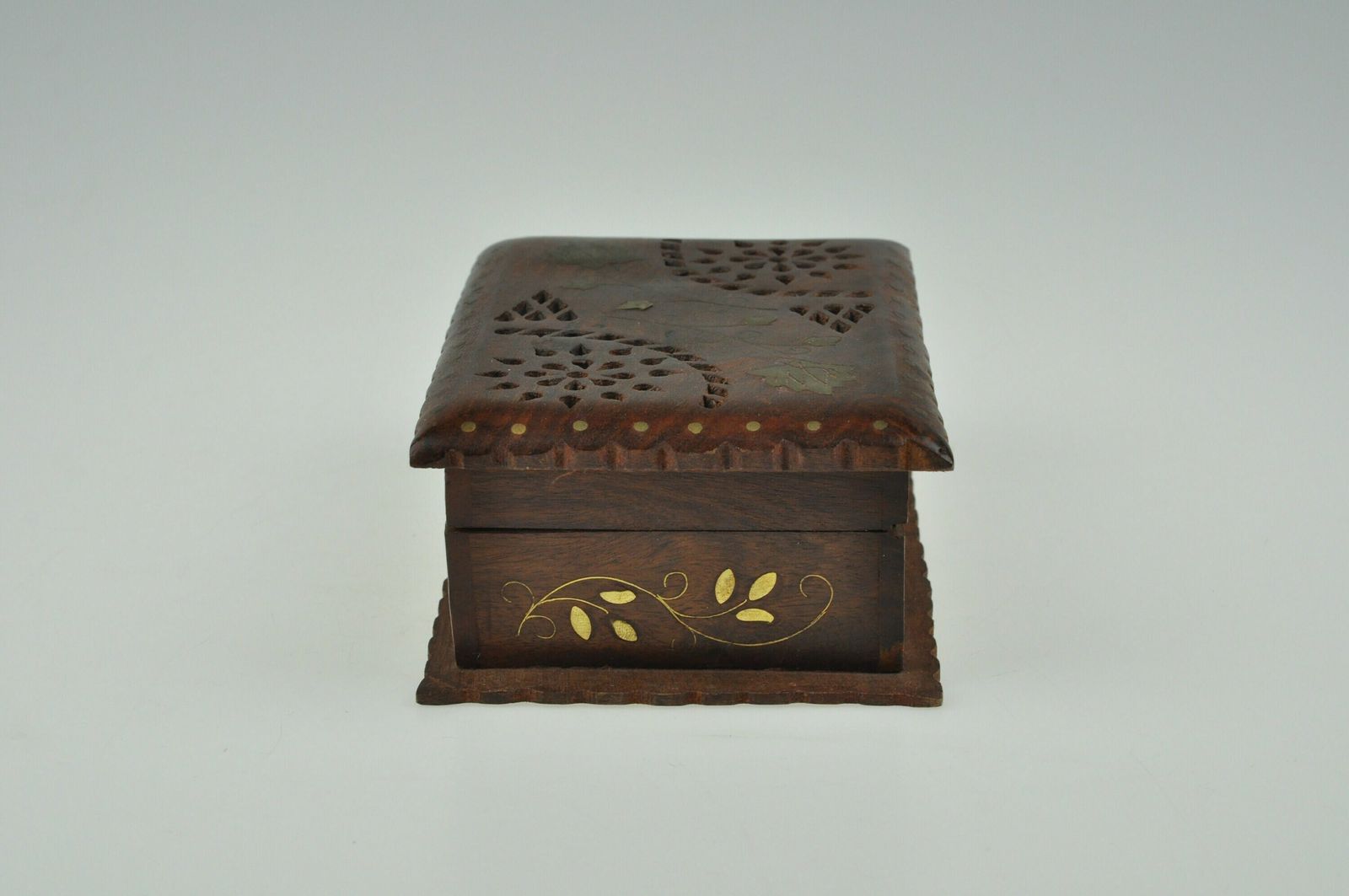 Gesneden Houten Doos, Handgesneden Houten Doos, Vintage Houten Doos, Houten Sieradendoos, Snuisterijenbox, Vintage Houten Doos, Sieradendoos photo Woonaccessoires