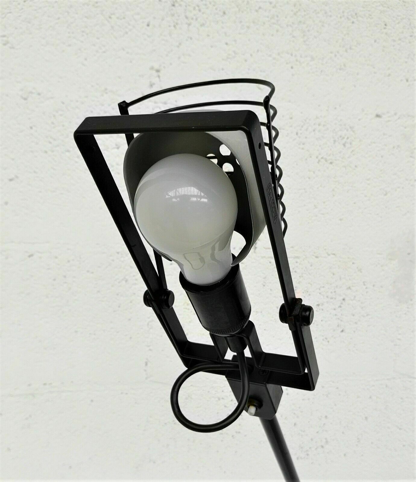 Table Lamp Sintesi Morsetto By Ernesto Gismondi For Artemide 70s photo Lighting