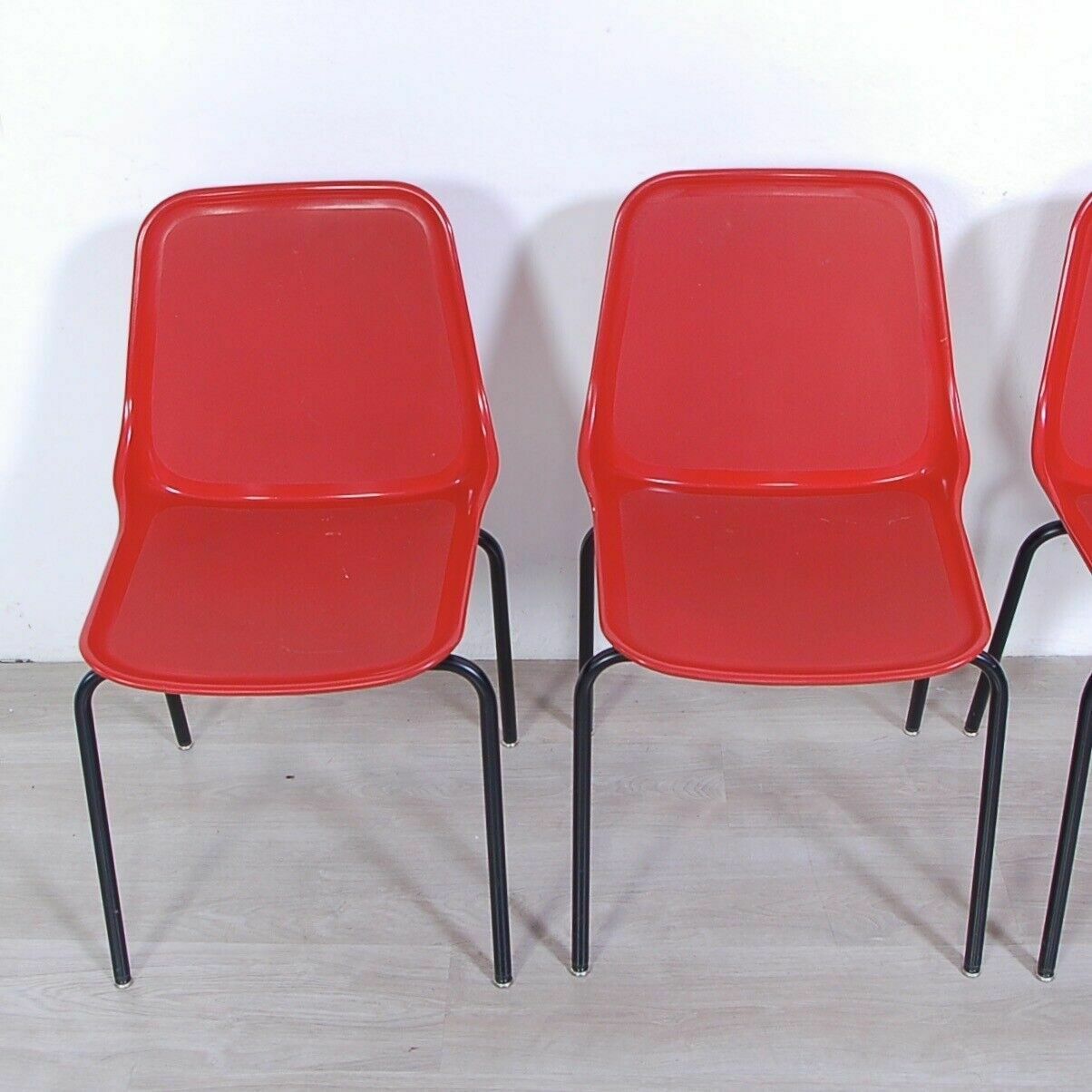 4 Mim Chairs Postmodern Chair Design From The 60s, Iron And Industrial Red Plastic photo Furniture