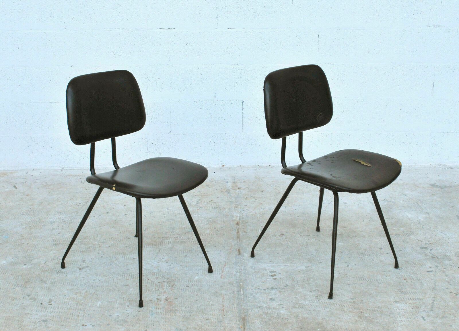 2 Chairs, Side Chairs Du 12 By Mario Rinaldi For Rima, 1950 photo furniture