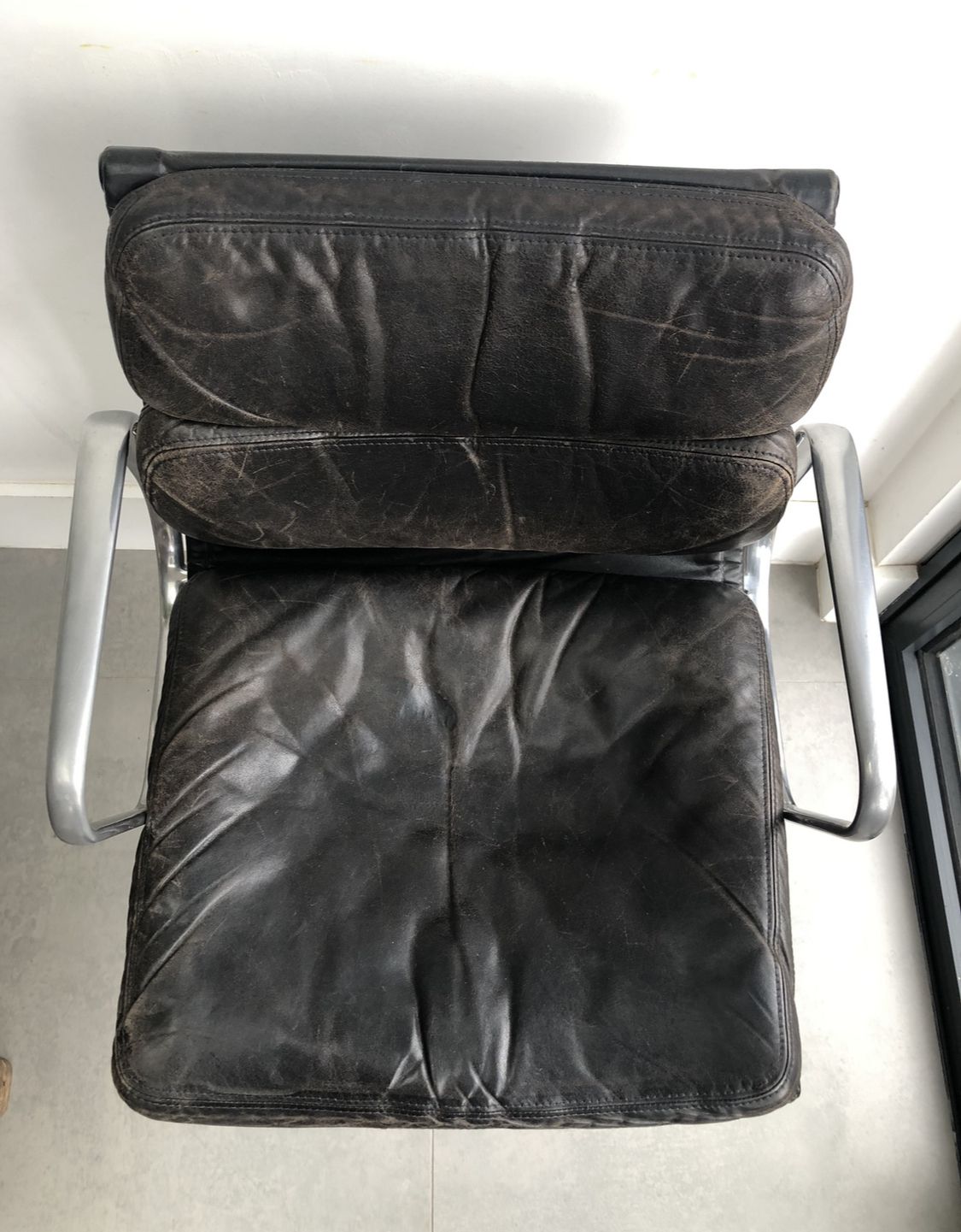 Vintage Eames Leather Swivel Office Chair Black Herman Miller Ea208 (3 Available) photo Furniture