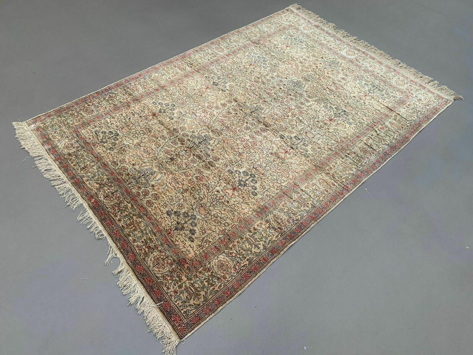 Vintage Turkish Silk Rug, 180x116 Cm, Kayseri, Pink Blue Green, Handmade photo vinterior