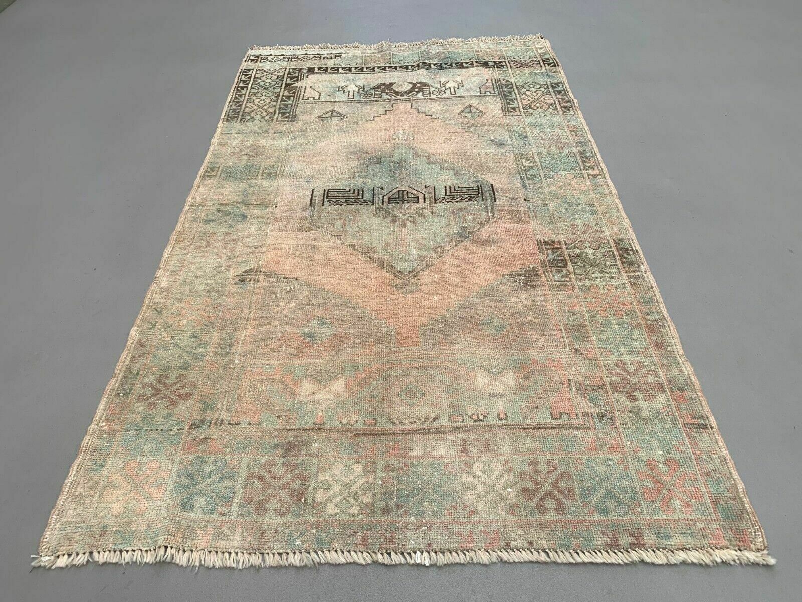 Shabby Turkish Oushak Rug 184x108 Cm Vintage Carpet Ushak Region Medium photo Textiles