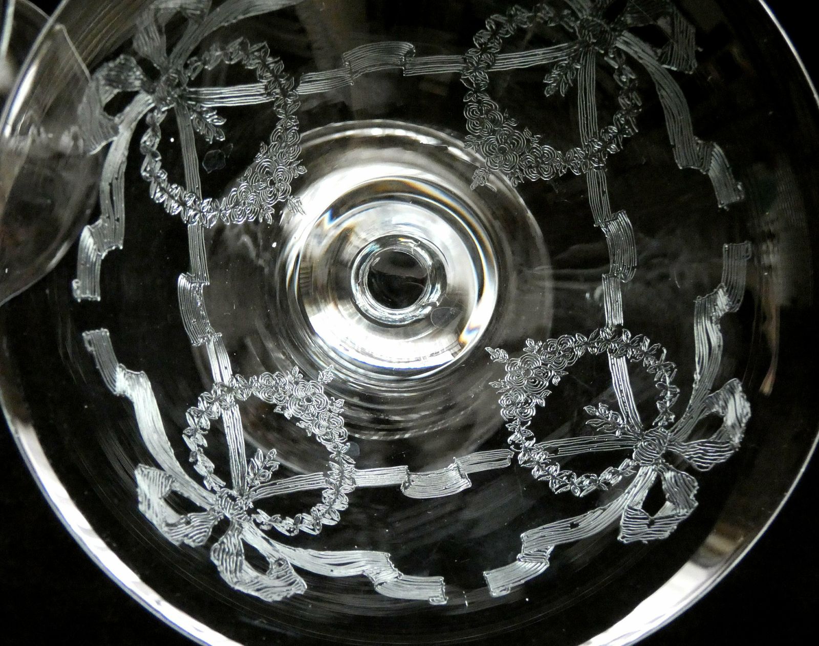 2 Vintage 1950s Italian Champagne Glasses Etched Crystal Martini Cocktail Glasses Collectible Glassware photo vinterior