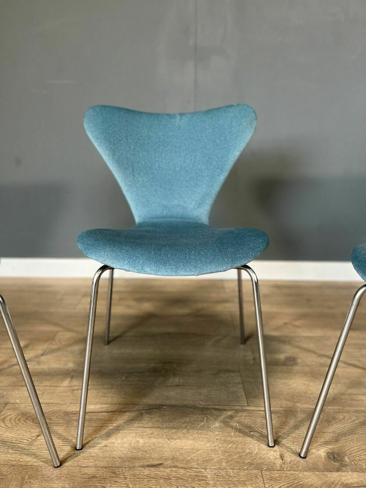 Set Of 3 Fritz Hansen Series 7 Chairs 1969 photo for sale