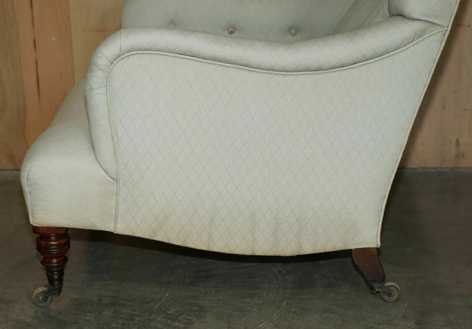 photo vintage Rare Original Victorian Howard And Sons Bridgewater Armchair Period Upholstery