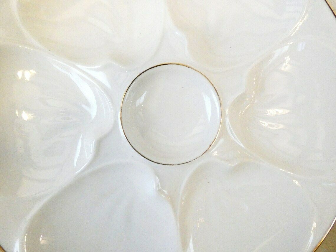 2 Bavaria Edelstein Gold Oyster Plates, Vintage White Porcelain Oyster Plates Bavaria, Rare Oyster Plate, Germany 30s photo furniture