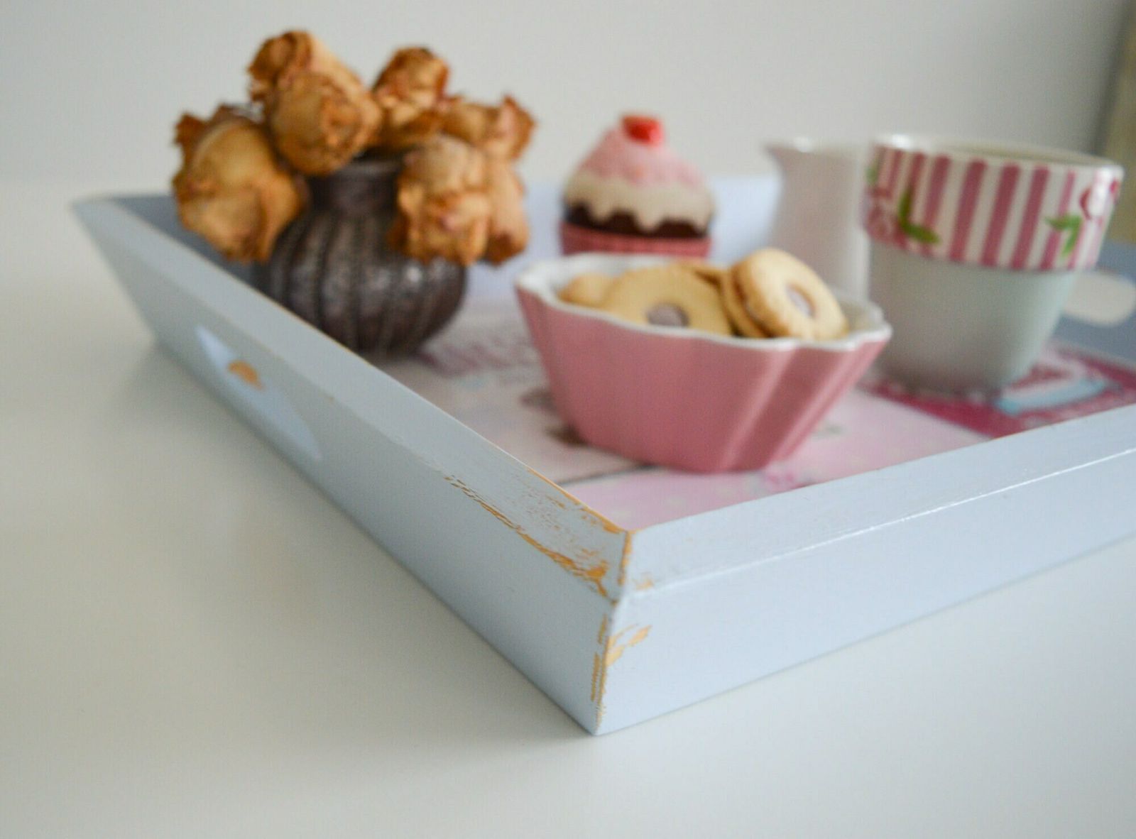 Large Hand Painted Duck Egg Tray With Carved Flower Design, Shabby Chic Bakery Decoupage Wooden Decorative Tray photo for sale