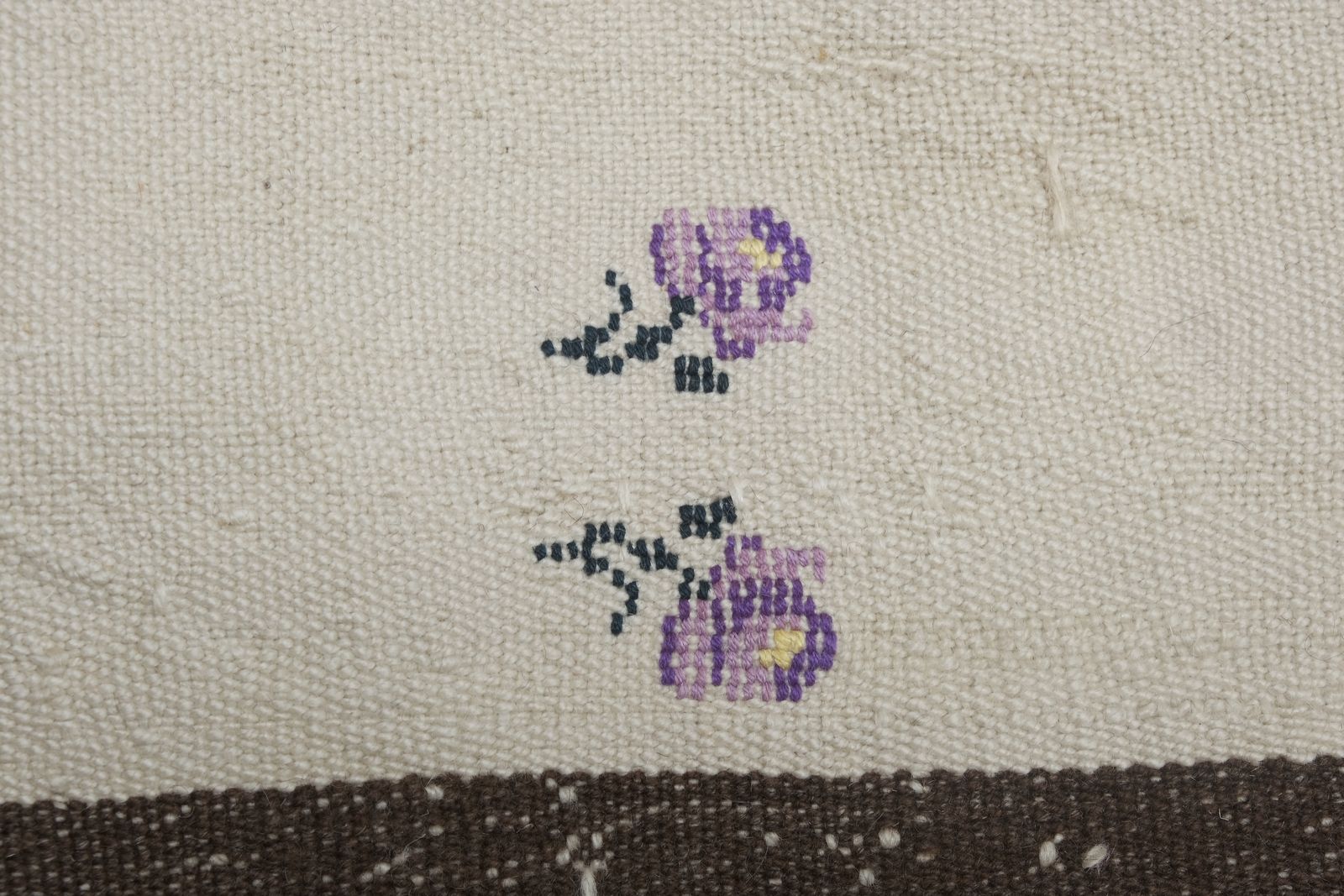 Turkish Natural Kilim With Fruits Pattern 3'11'' X 5'4'' photo Textiles