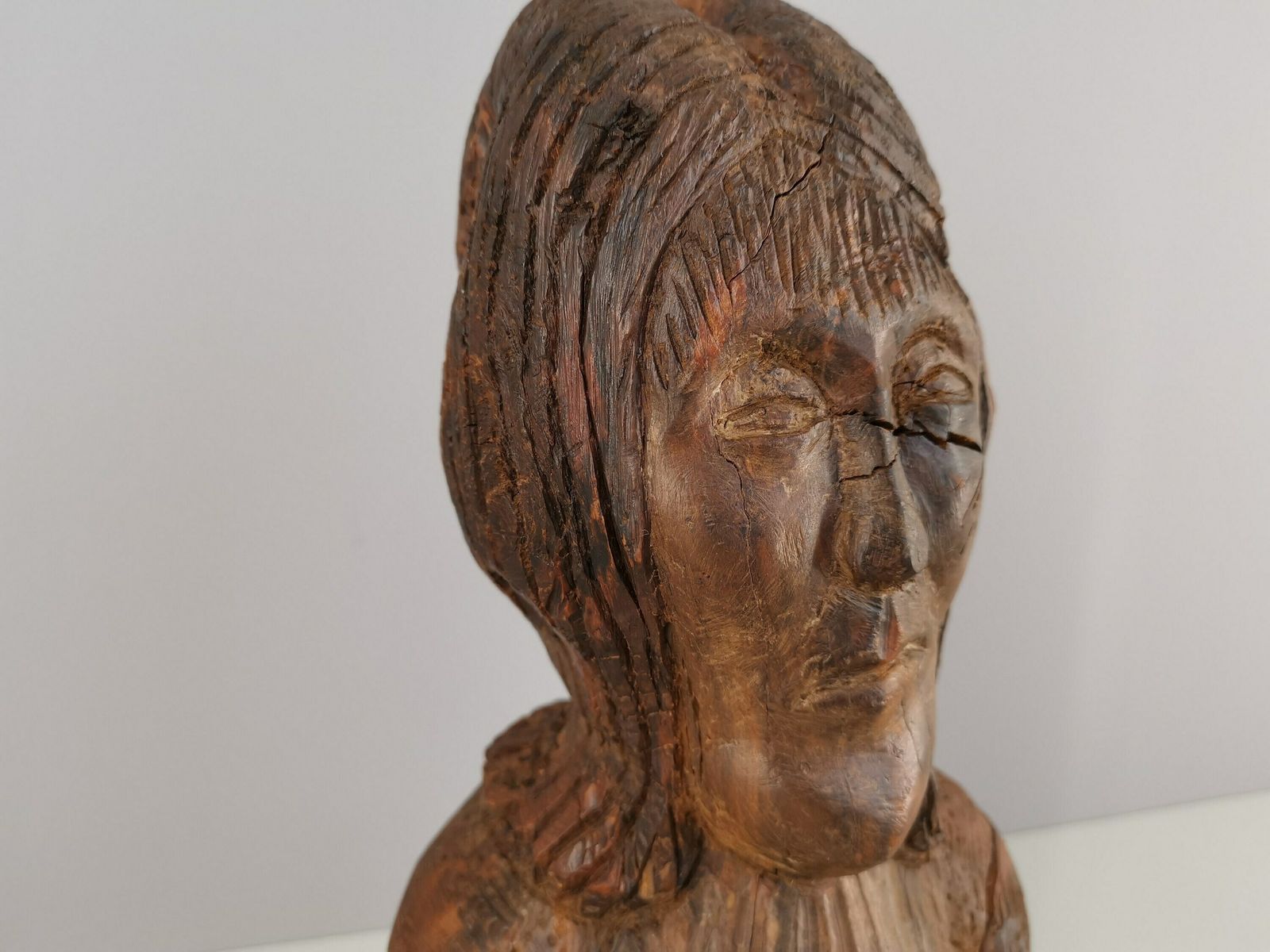 Sculpture Bust On Wood / Raw Art / Brutalist / Art / 50s / Mid Century / 1950 / France / Twentieth Century photo 98.0