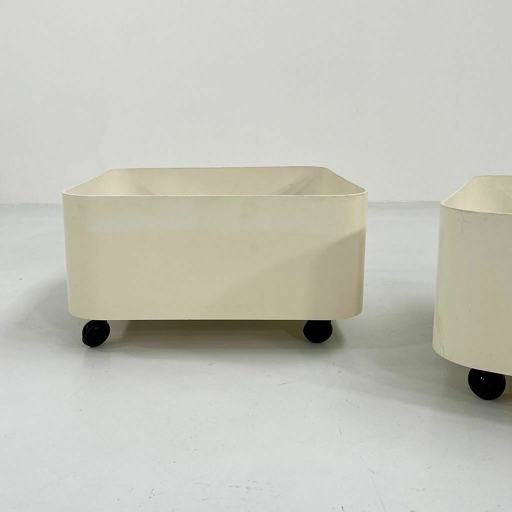 Pair Of Square Planters On Wheels By Anna Castelli For Kartell, 1970s photo Home Decor