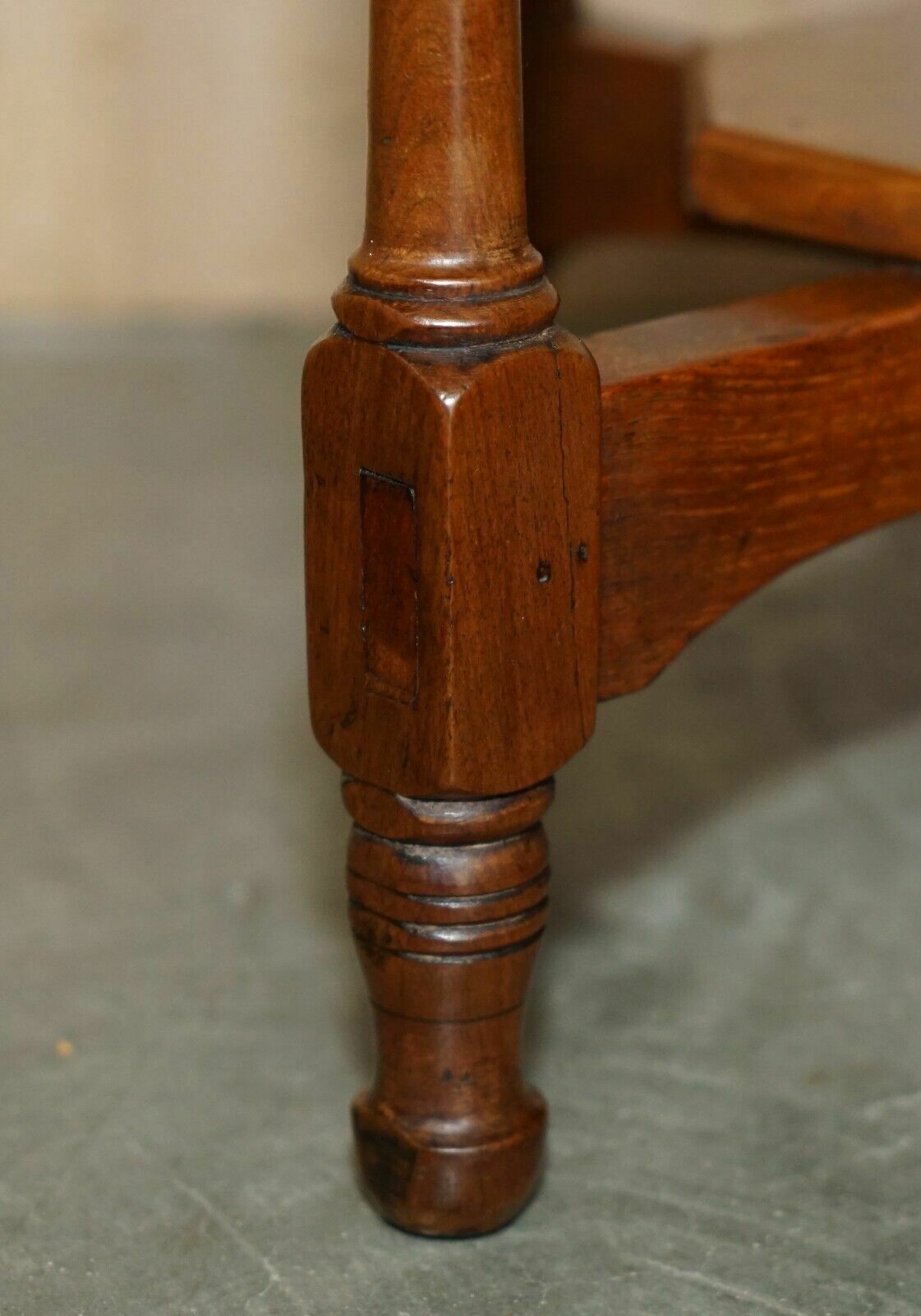 Furniture Decorative English Victorian Hand Carved Octagonal Side End Occasional Table photo