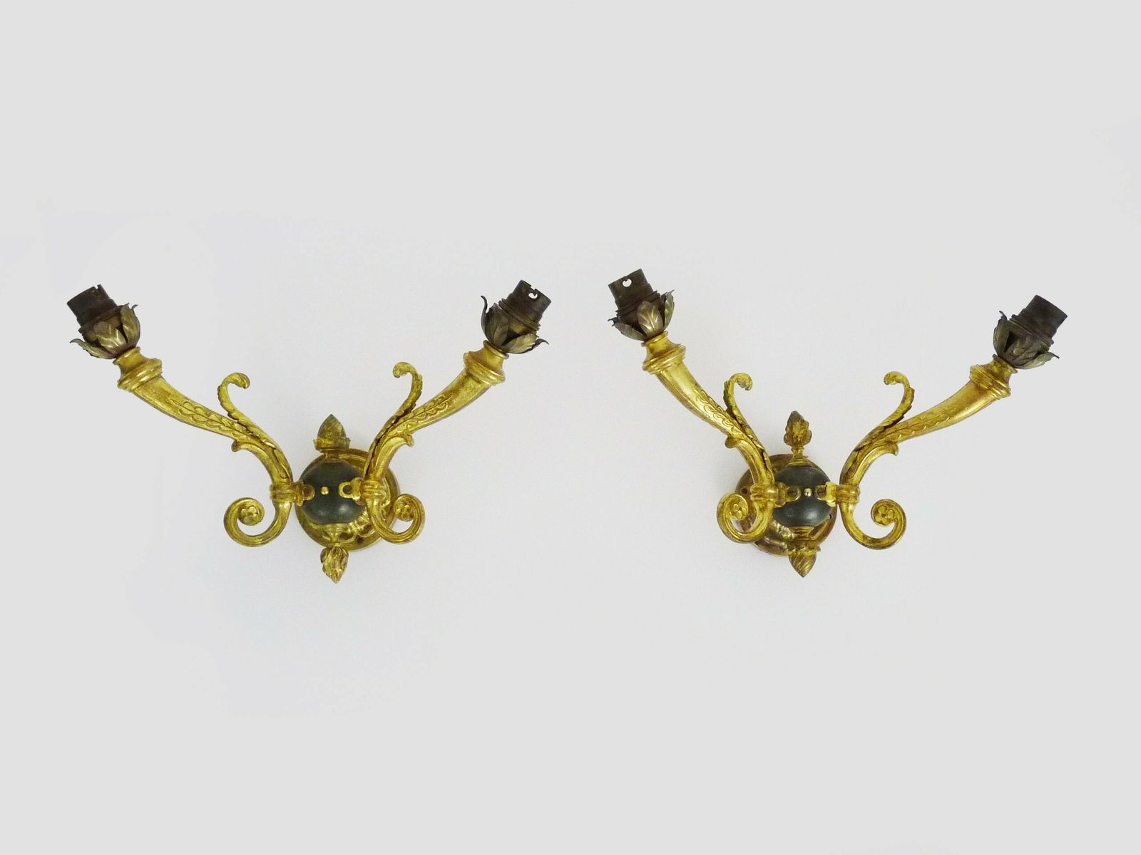 Paire d'appliques double Empire en bronze