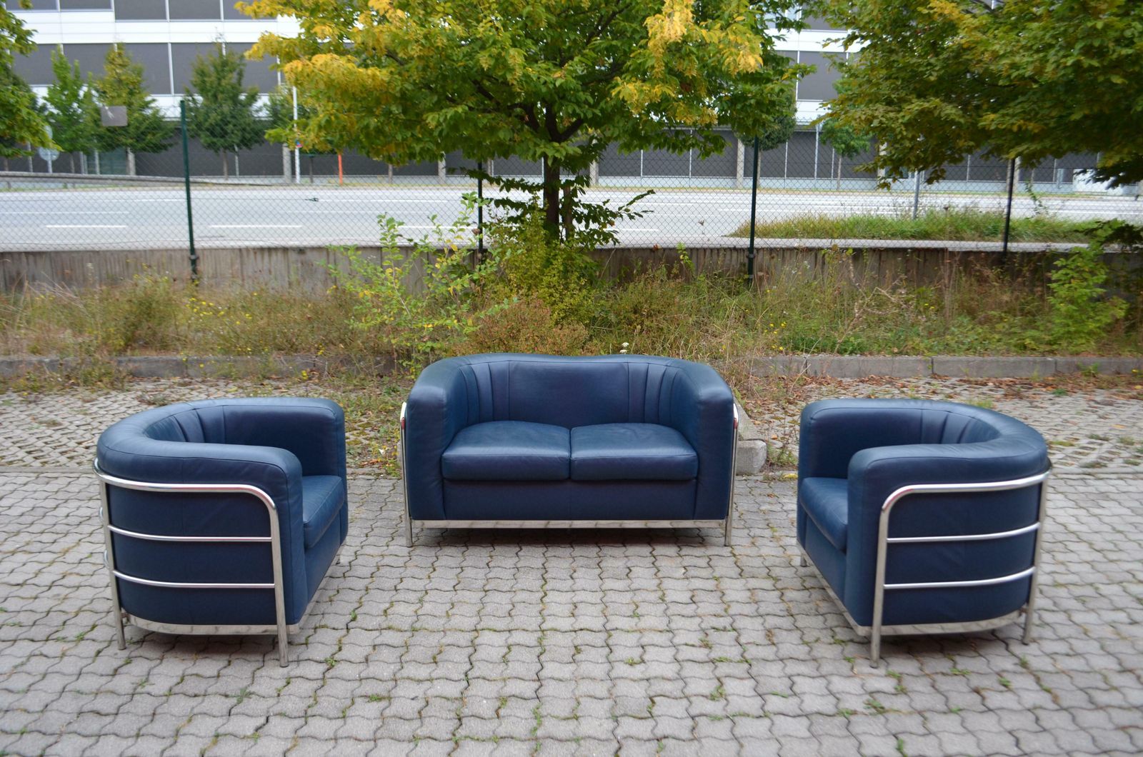 Zanotta Onda Ensemble Lounge Set Sofa & 2 Armchair Blue Leather photo furniture