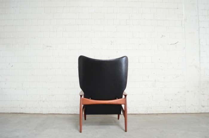 photo vintage K. Rasmussen For Peter Wessel Wingback Leather Lounge Chair, 1960