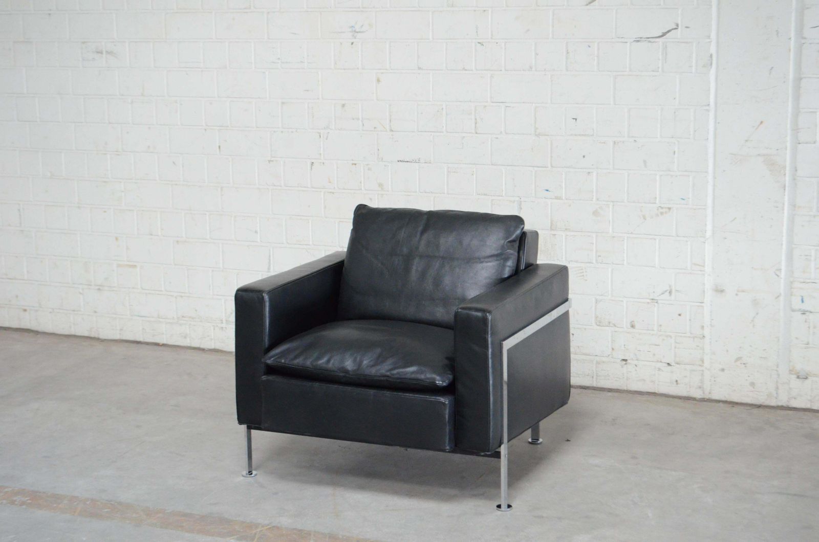 Robert Haussmann Hans Kaufeld Or De Sede Rh 302 Leather Armchair First Edition photo furniture