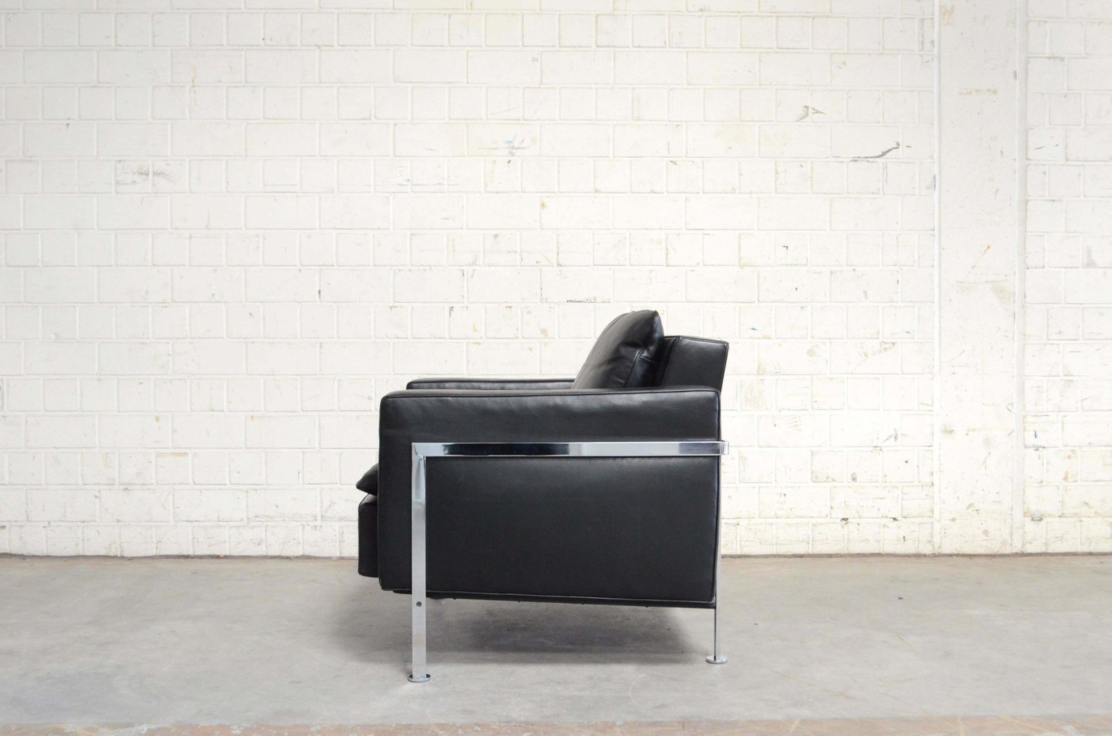 photo vinterior Robert Haussmann Hans Kaufeld Or De Sede Rh 302 Leather Armchair First Edition