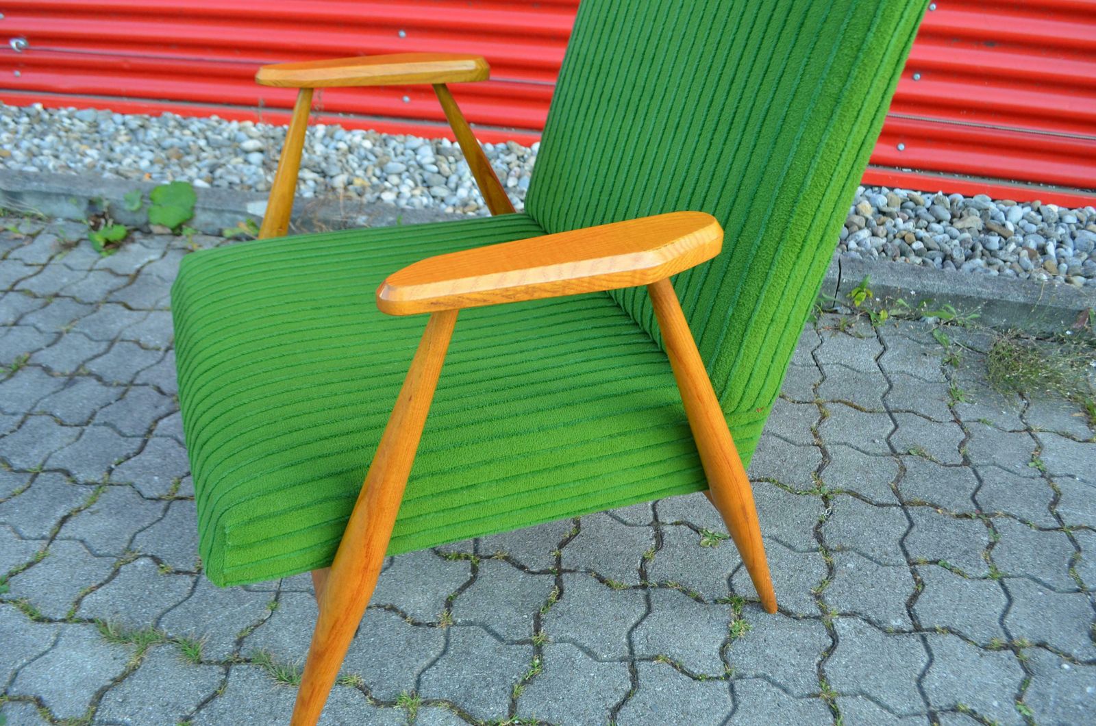photo vinterior Rare Mid Century Modern Czech Kubism Lounge Elm Easy Chairs