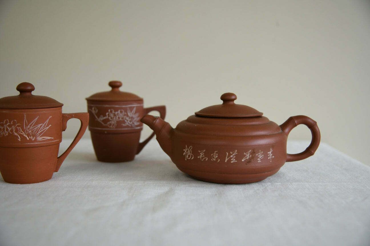 Chinese Red Clay Teapot & Cups photo for sale