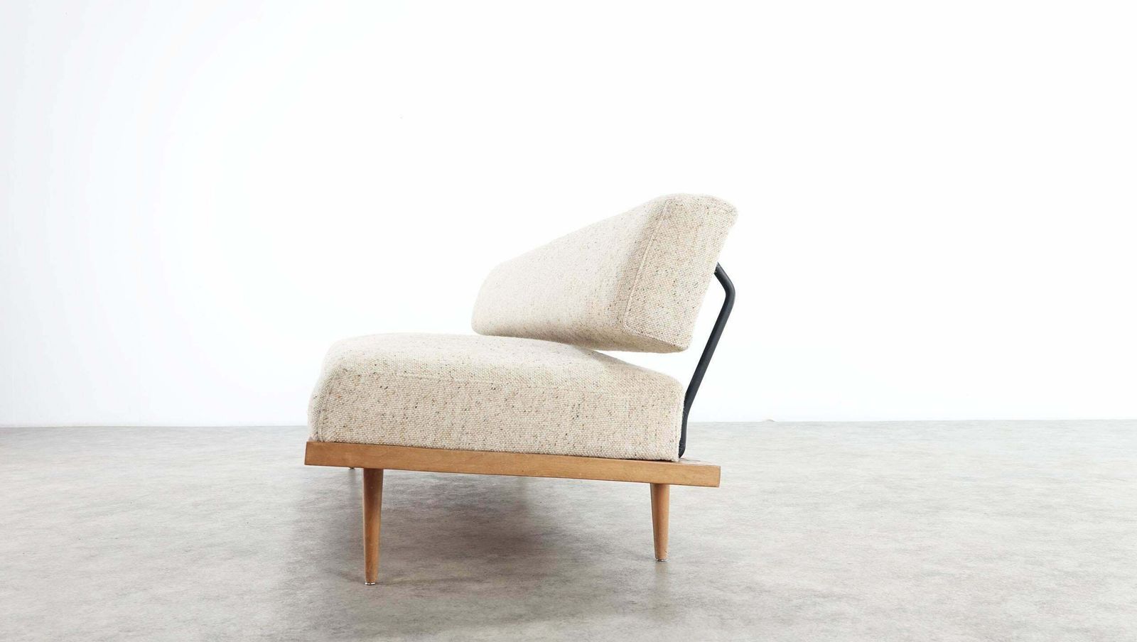 4235.0 Josef Pentenrieder Minimalist Daybed Convertible Sofa For Hans Kaufeld, 1954 photo