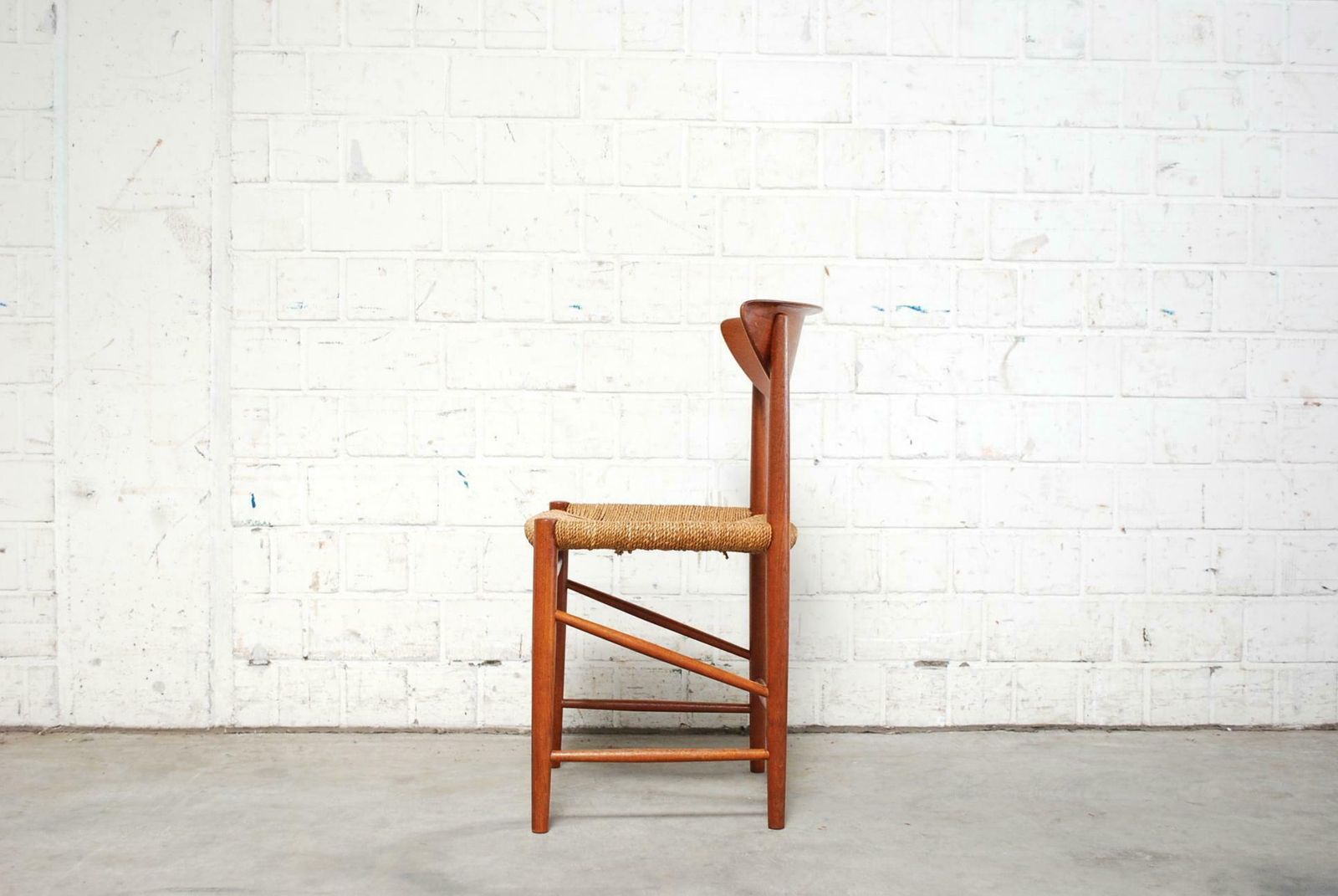 Peter Hvidt And Orla Mølgaard Nielsen 8 Teak Dining Chairs Model 316 For Soborg photo vinterior