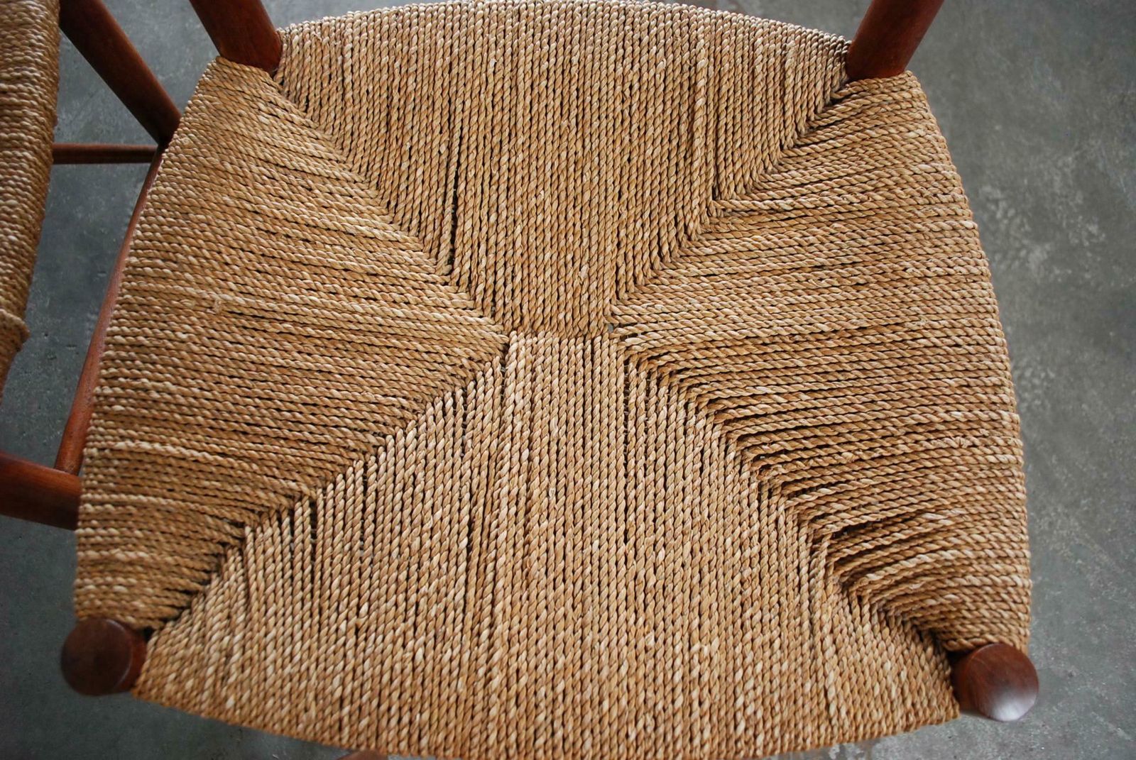photo vinterior Peter Hvidt And Orla Mølgaard Nielsen 8 Teak Dining Chairs Model 316 For Soborg