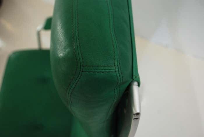 photo vintage Kill International Fk 85 Lounge Chair Green By Kastholm & Fabricius Kelly Green