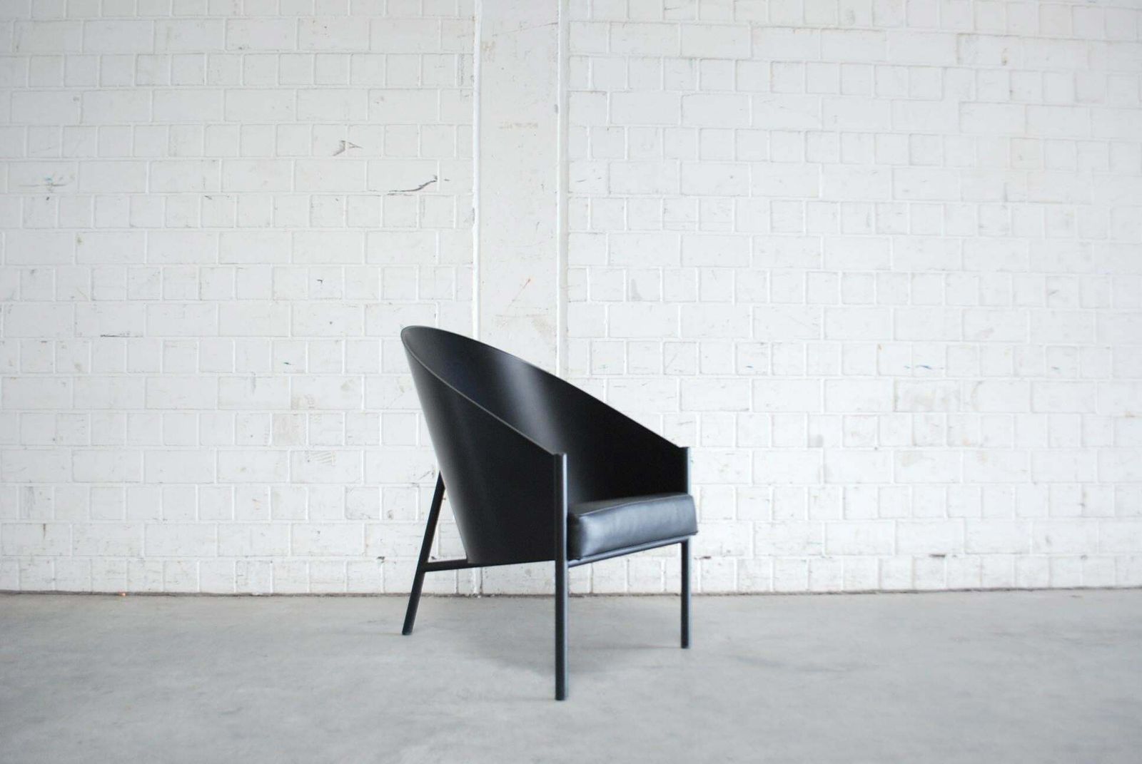Philippe Starck Black Chair Armchair Driade Aleph Model Pratfall photo for sale