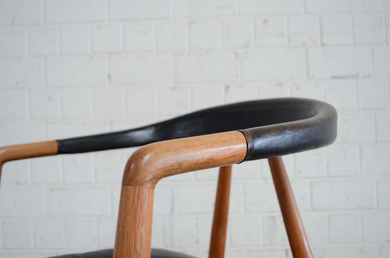 photo buy Helmut Magg Mid  Century Leather Armchair Chair For Deutsche Werkstätten, 1958