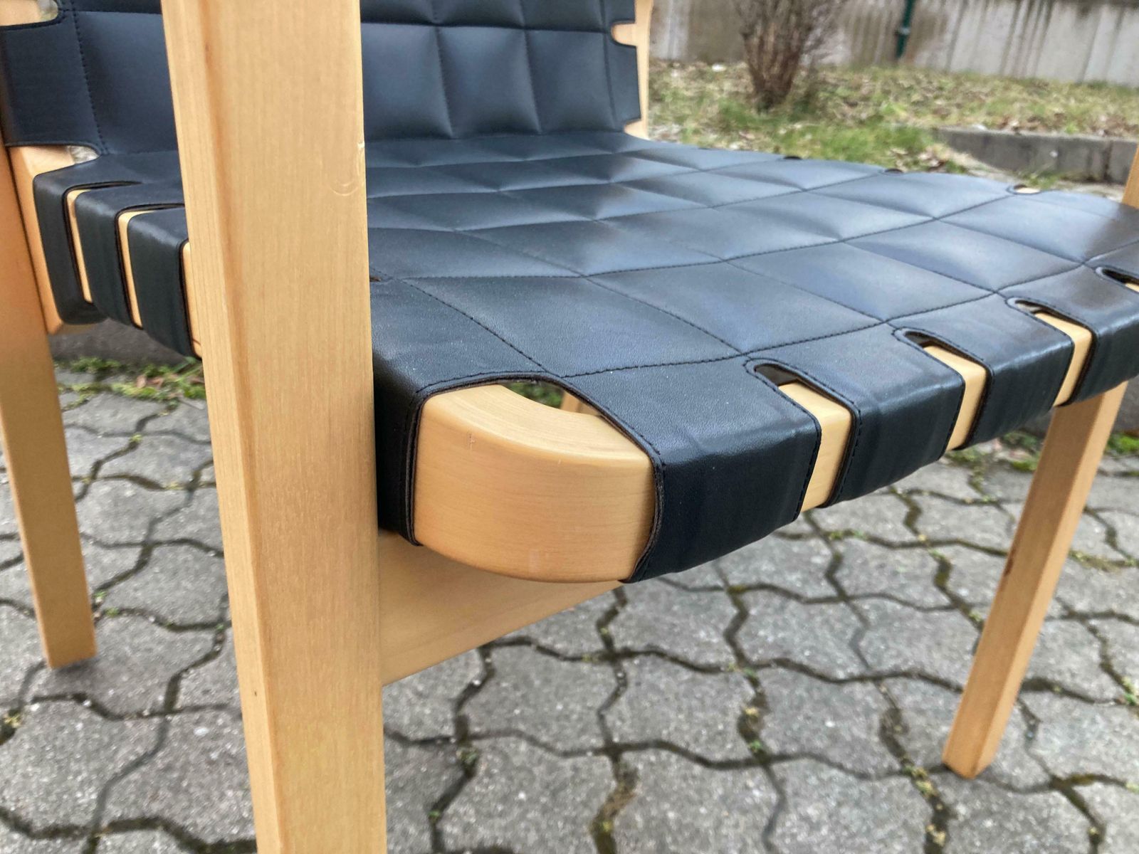 photo vintage Alvar Aalto For Artek Model 45 Armchair Chair Black Leather 1 Of 6