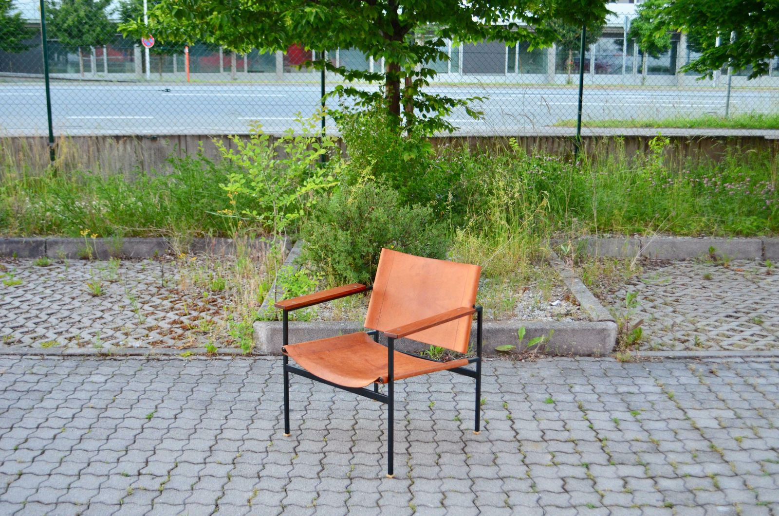 Eddie Harlis For Thonet St 805 Modernist Cognac Saddle Leather Lounge Chair photo vinterior