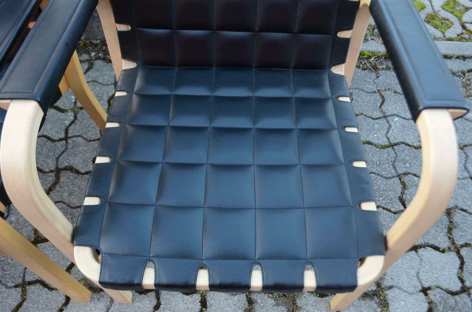 photo furniture Alvar Aalto For Artek Model 45 Armchair Chair Black Leather 1 Of 4