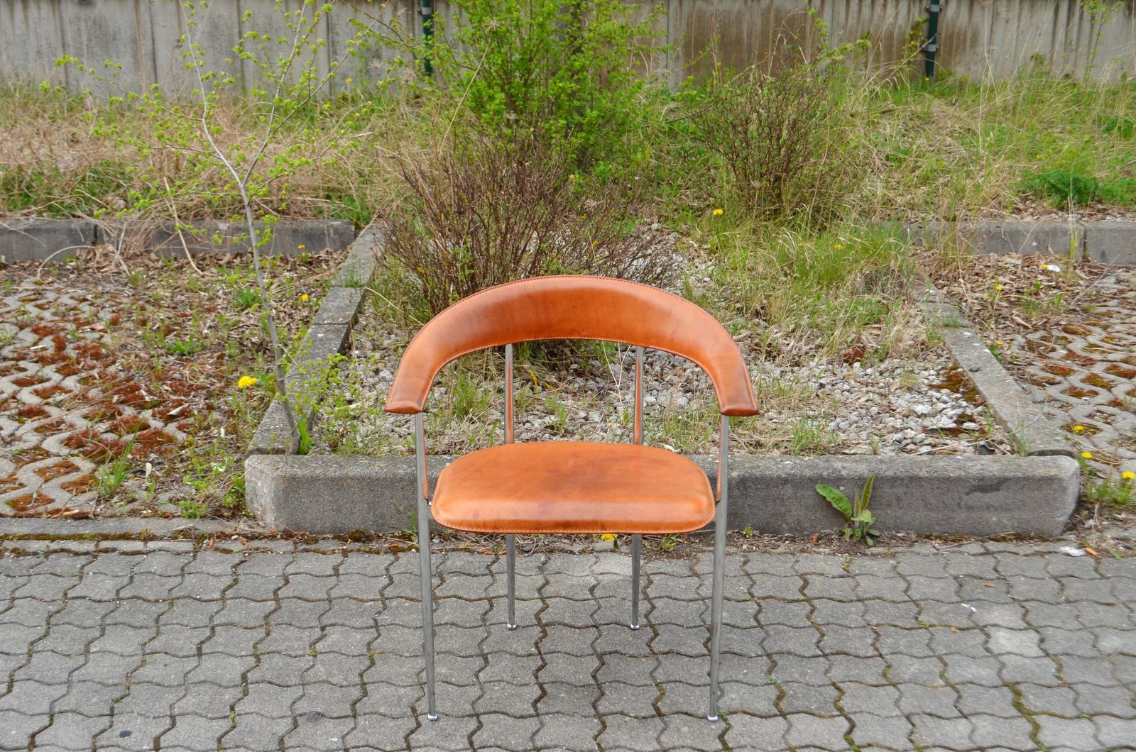 Fasem Vintage Cognac Vegetal Leather Chair P40 By Vegni & Gualtierotti photo furniture