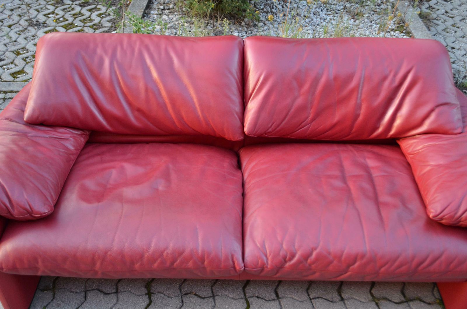 Cassina Maralunga Red Berry Leather Sofa By Vico Magistretti photo for sale