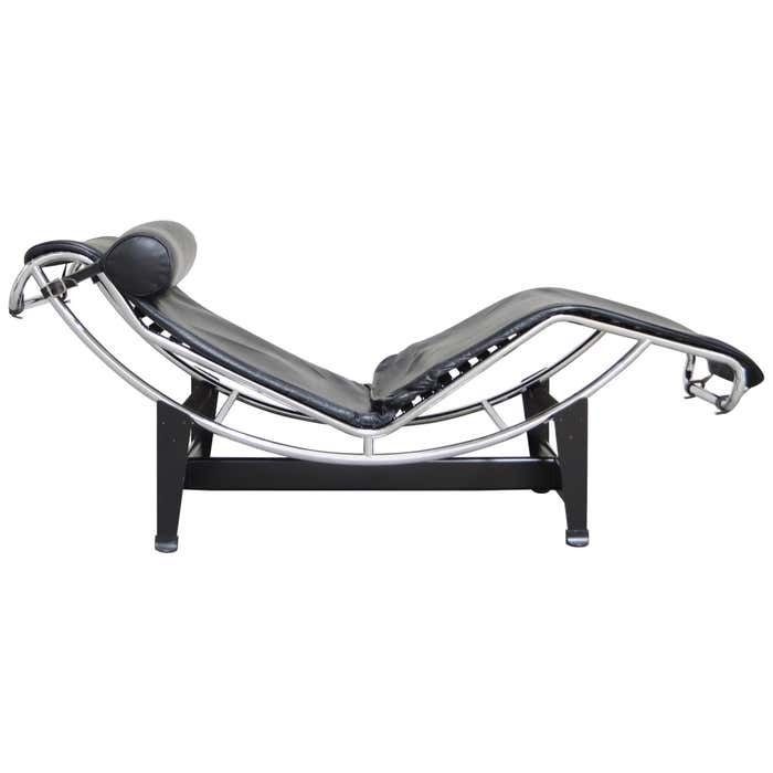 Le Corbusier Lc4 Black Leather Chaise Chaise Longue By Cassina