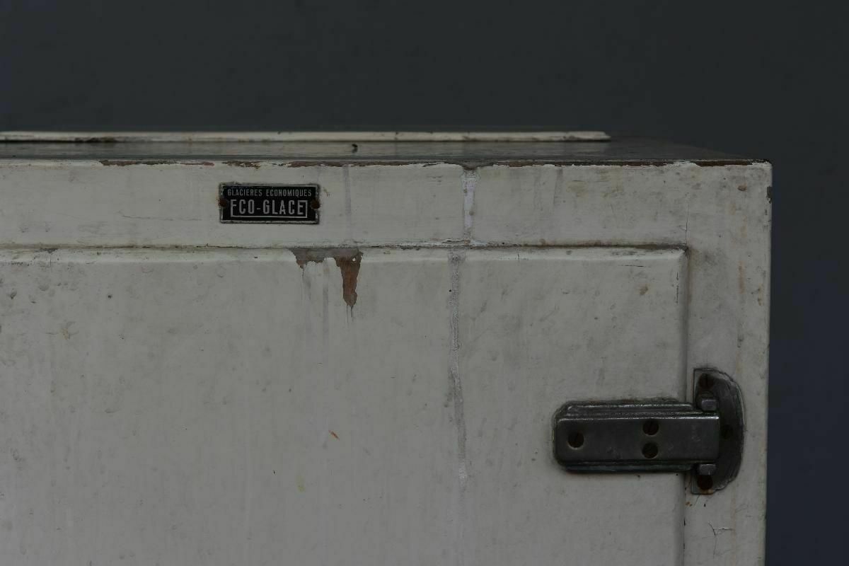 Lacquered Wooden Cooler From The 1930s photo Furniture