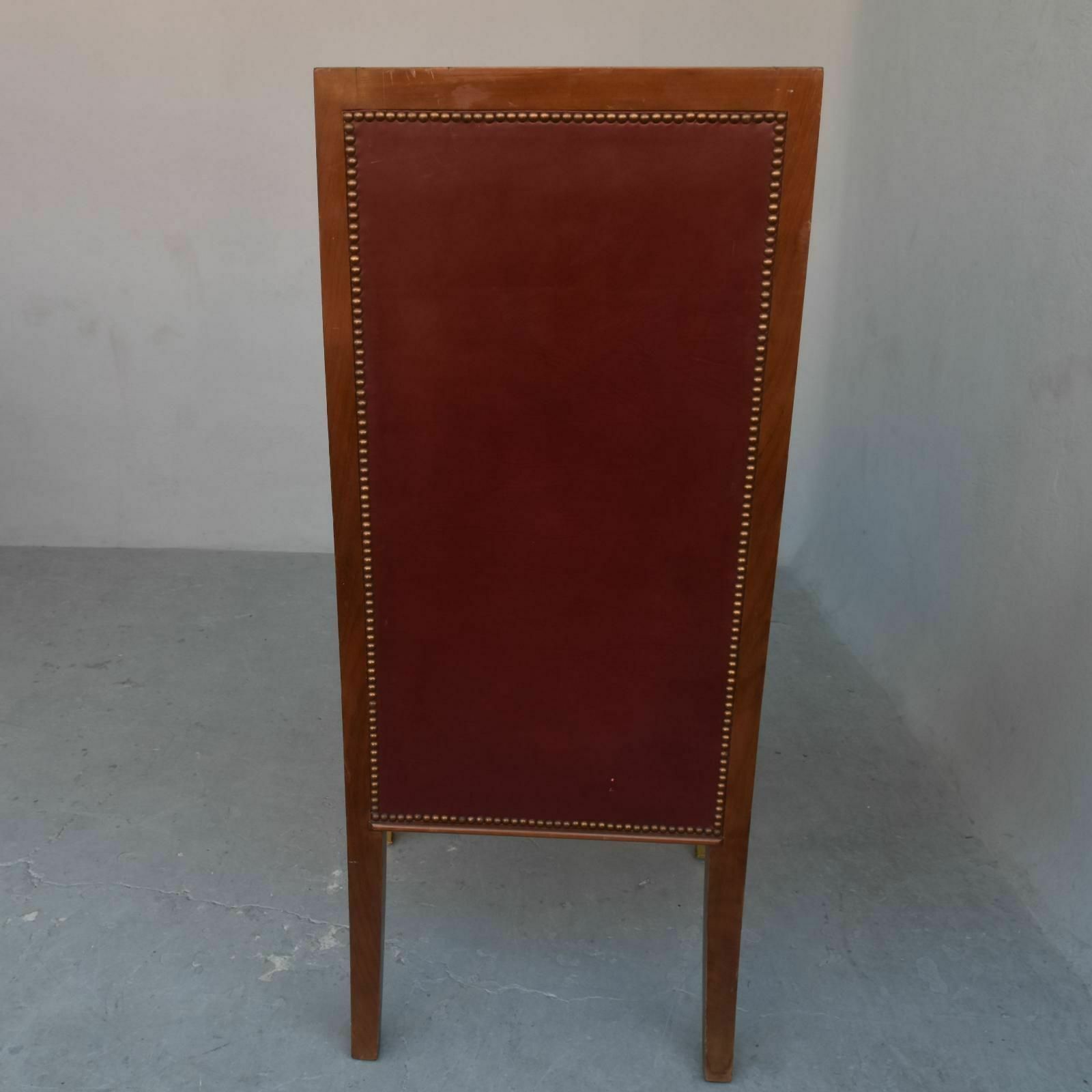 photo buy 1940 Shepherdess Armchairs In Mahogany And Red Leather (Set Of 7)