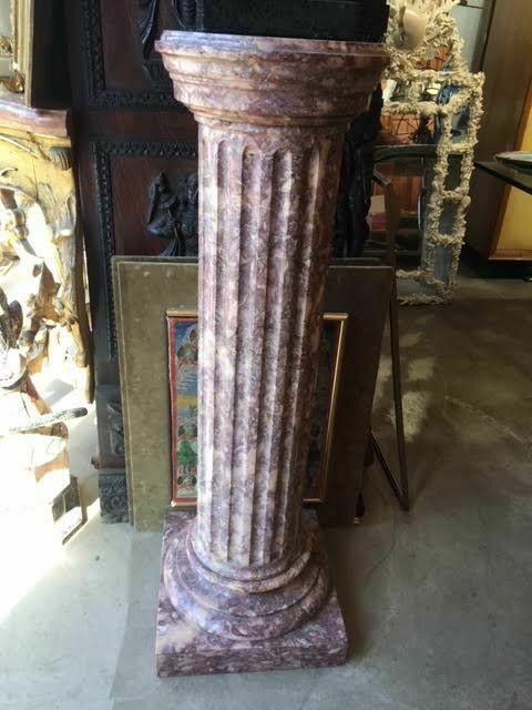 Pair Of Fluted Louis XVI Style Marble Columns From The 19th Century Ufo