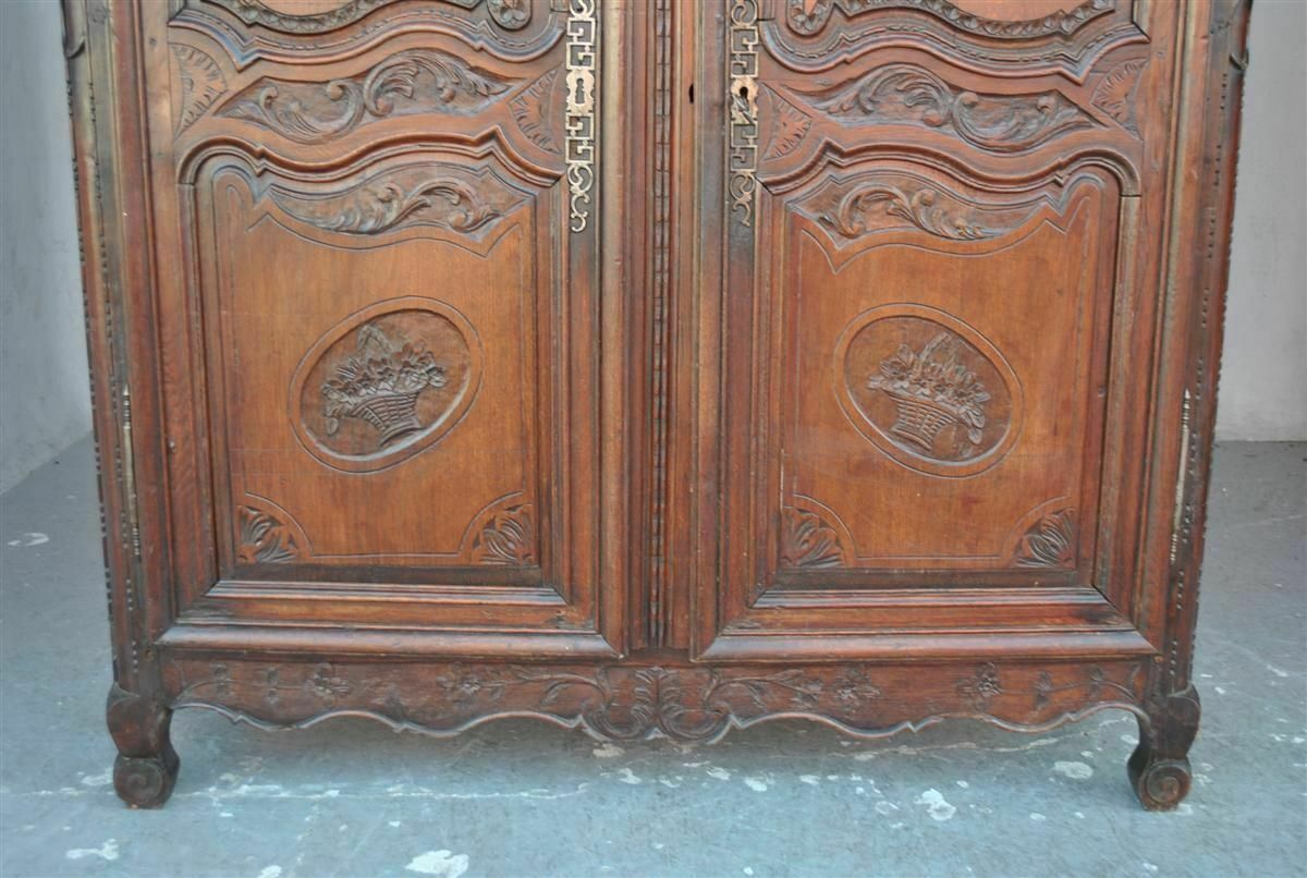 18th Century Oak Cabinet, 18th Century And Earlier photo 2250.0