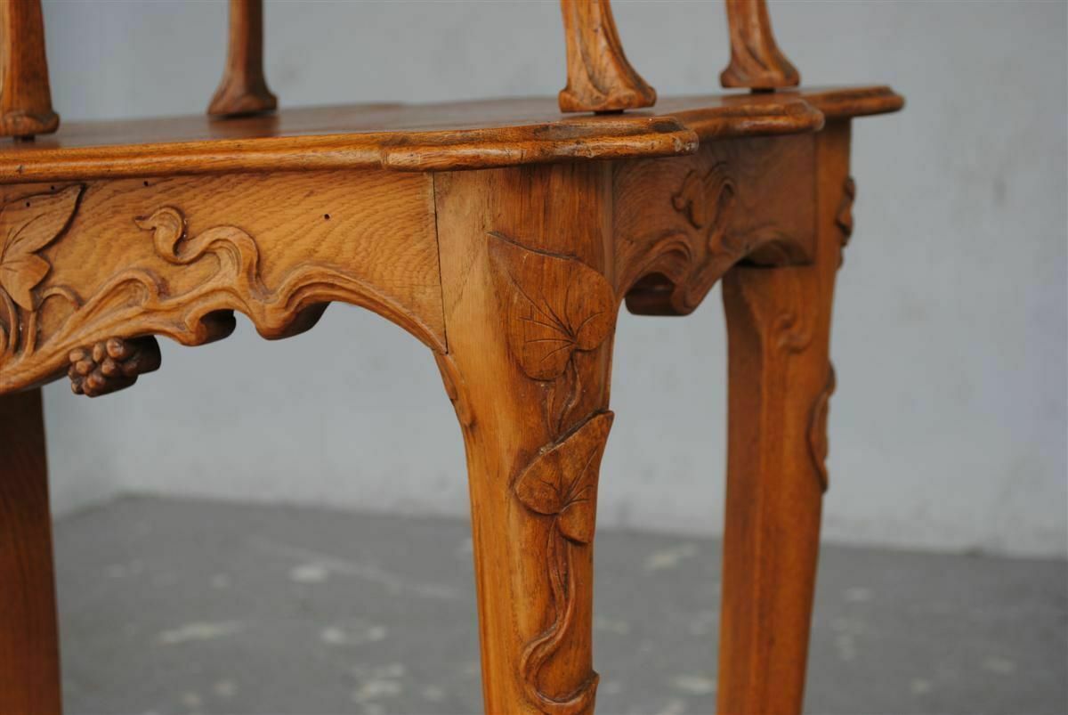 photo furniture Art Nouveau Living Room 1900 In Carved Chestnut With Ivy