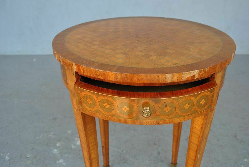 Louis XVI Style Inlaid Pedestal Table photo vinterior