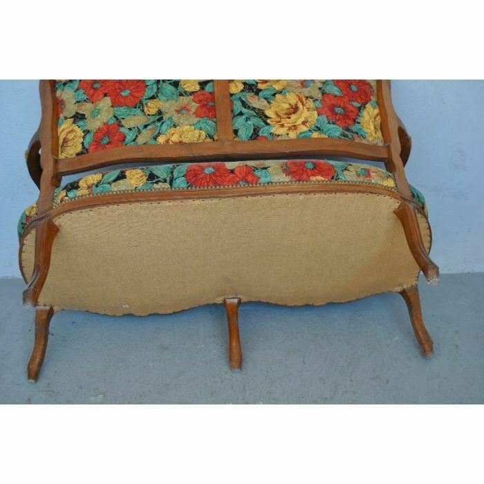 photo furniture Rockery Living Room In Louis XV Style 5 Piece Upholstered Walnut