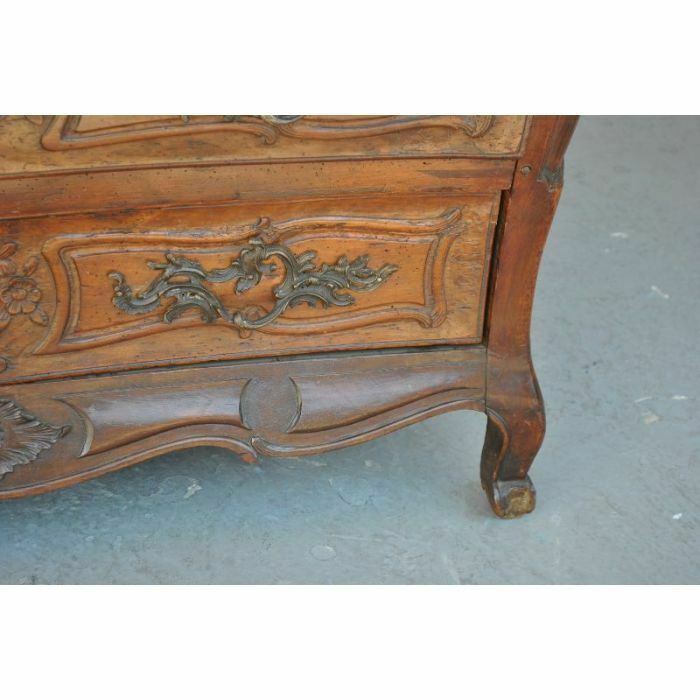 Furniture 18th Century Walnut Tomb Chest Of Drawers photo